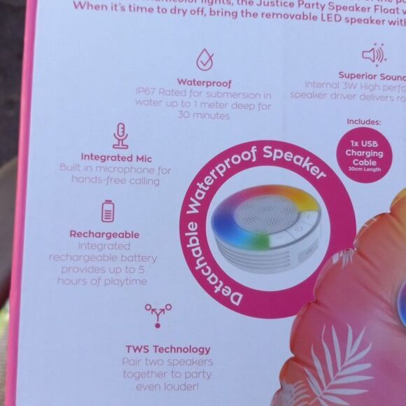 Party Tube Float With Water Proof Speaker - Picture 5 of 6